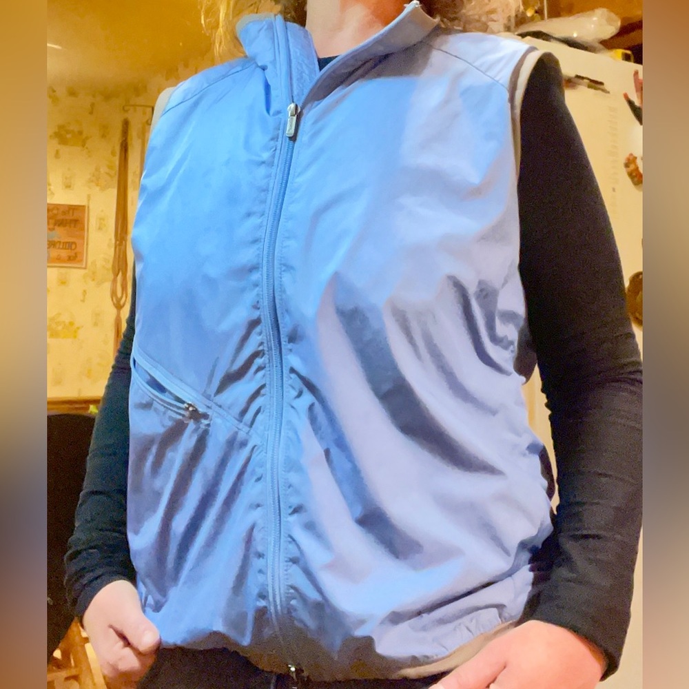 Women’s Woolrich Vest Size Medium